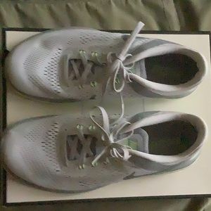Women sneakers, very good condition